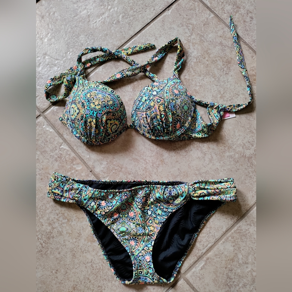 Victoria Secret push up bikini